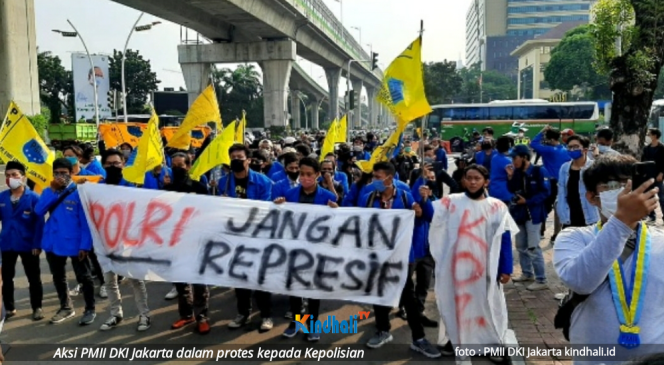 
					Represif Menghadapi Demonstrasi, PMII DKI Jakarta Gelar Aksi Protes Depan Baharkam Mabes Polri