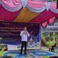 Mhulaim Litty ketua umum KADIN Provinsi Gorontalo saat menjadi pemateri 